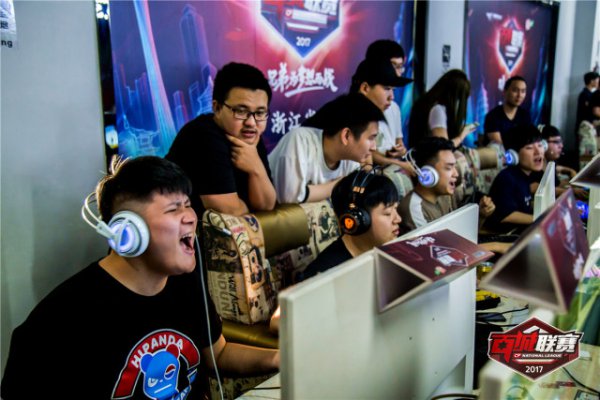 在关键时刻 在关键时刻